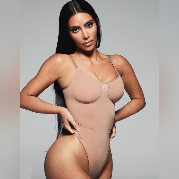 SKIMS Seamless Sculpt Brief Bodysuit Black Onyx NEW - Picture 9 of 10